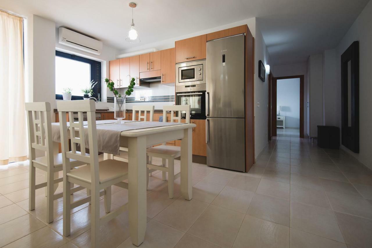 Cardon Big Calm 10 Apartment กอสตากาลมา ภายนอก รูปภาพ